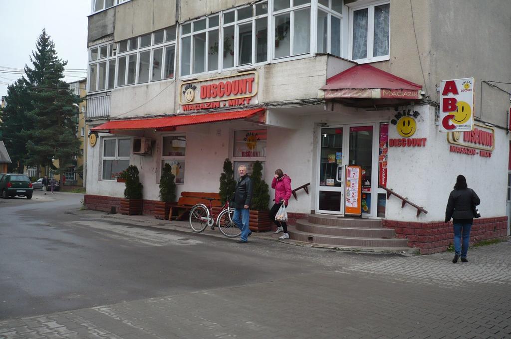 Király Apartman Gheorgheni (Harghita) Exterior foto